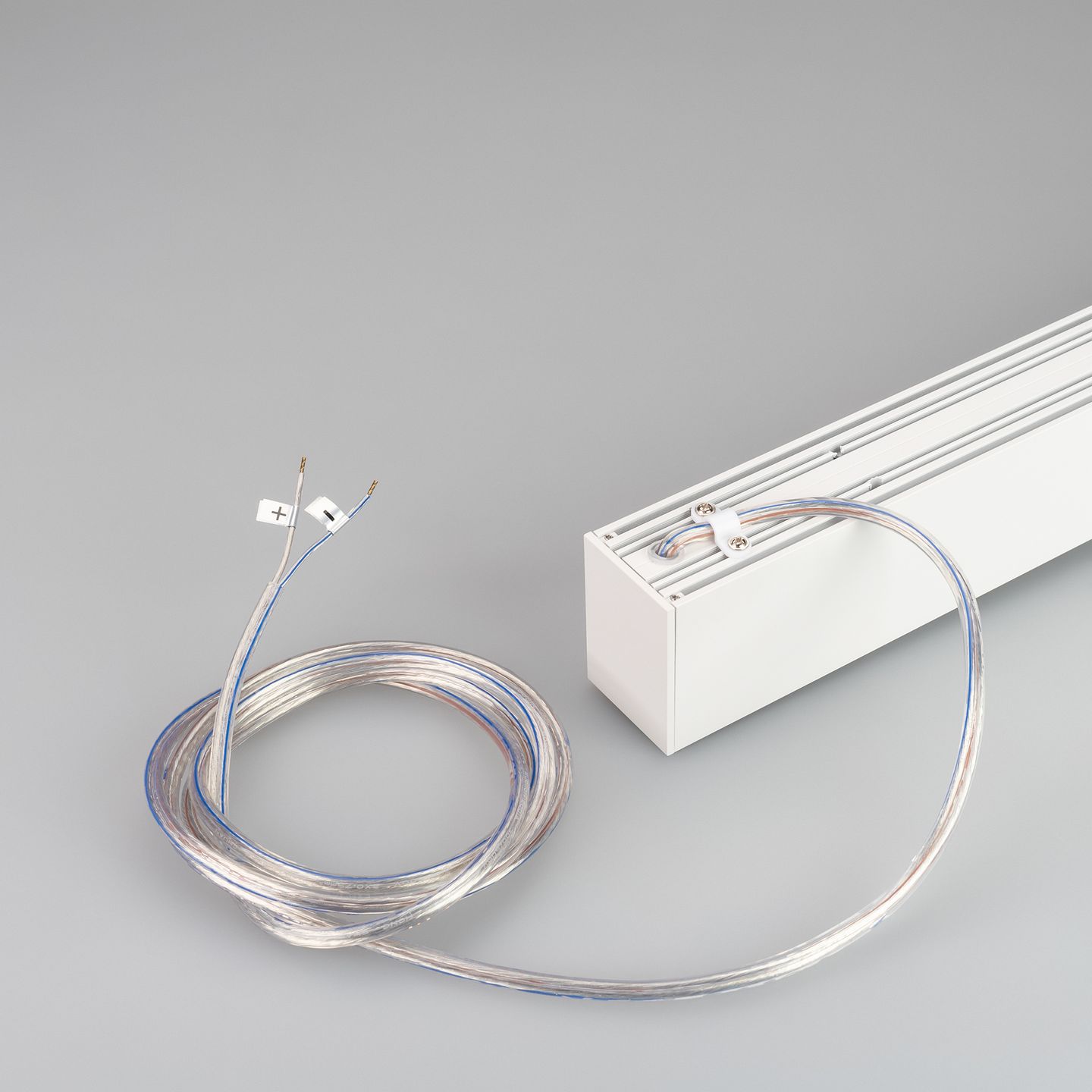 c_DL-12600-0915.jpg