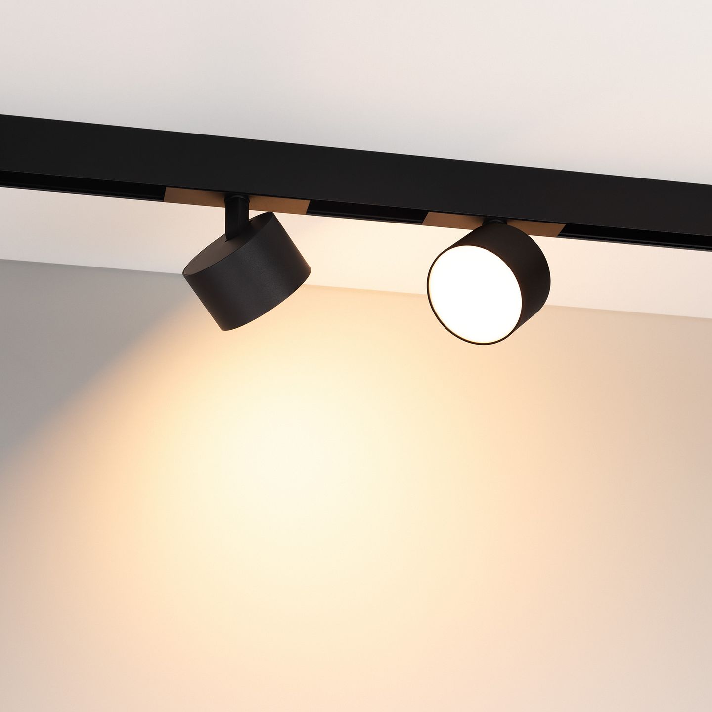 b_DL-12600-0580.jpg